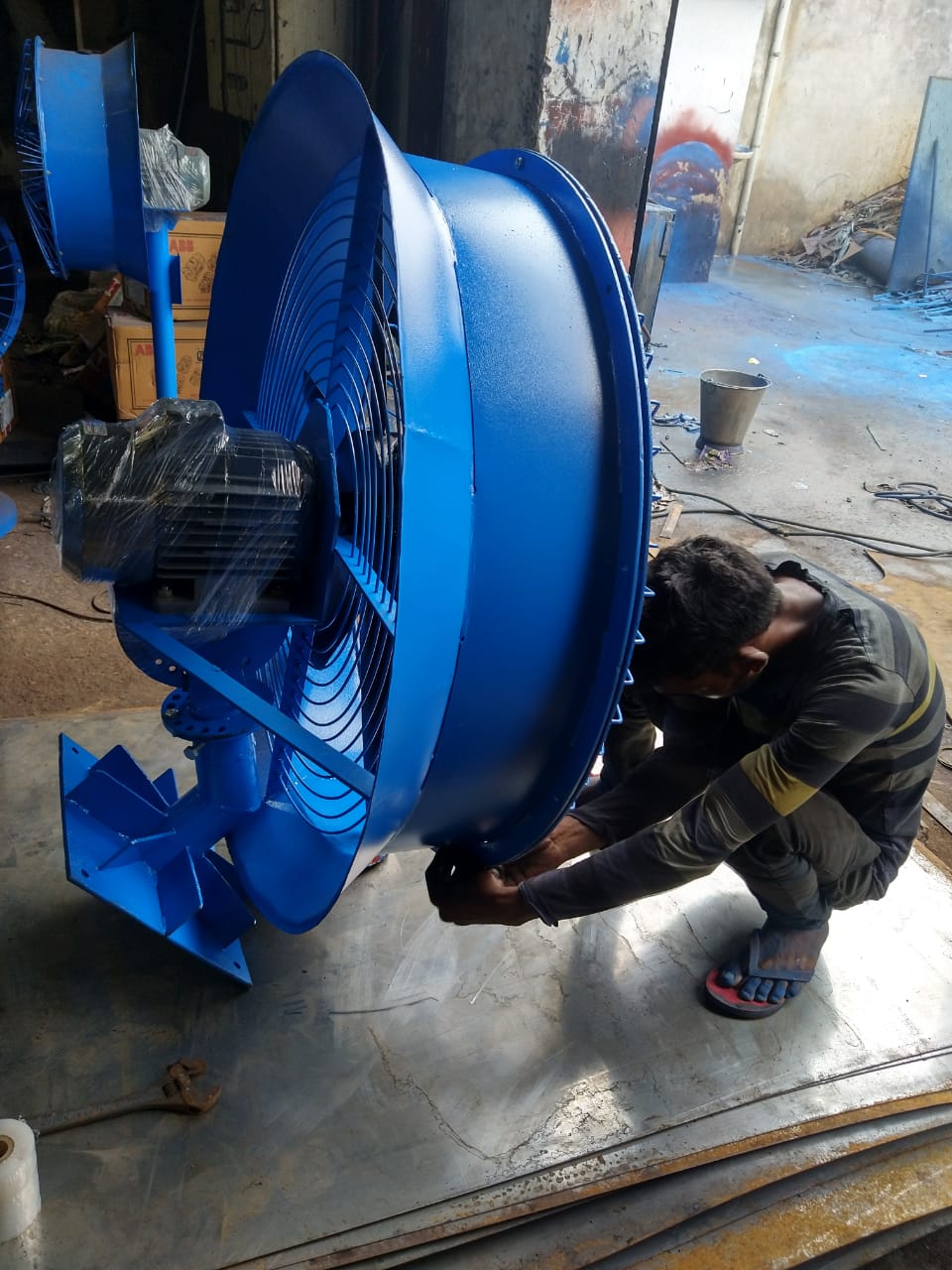 industrial wall mount fans